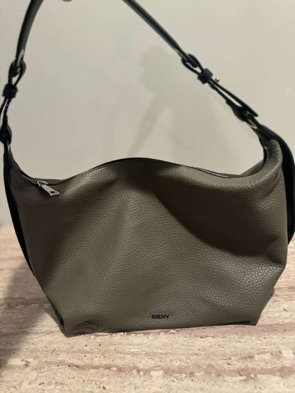 Dkny Wren Medium Hobo Bag